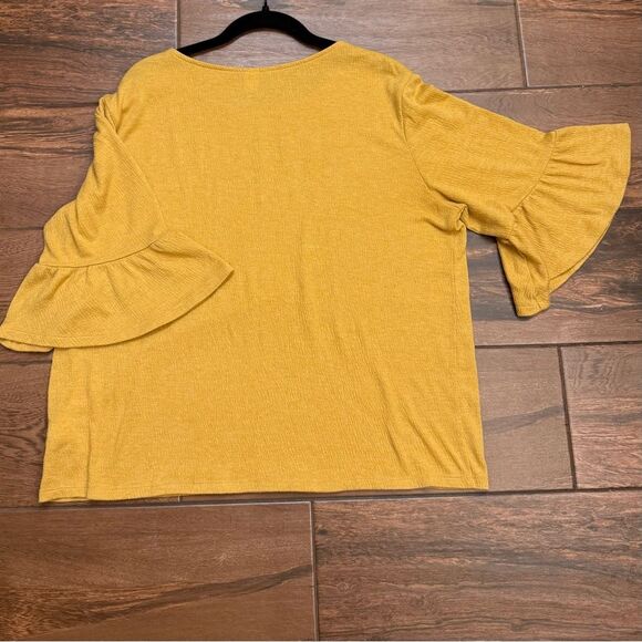 Women's Mustard Yellow Bell Sleeve Top- LARGE - Picture 7 of 7